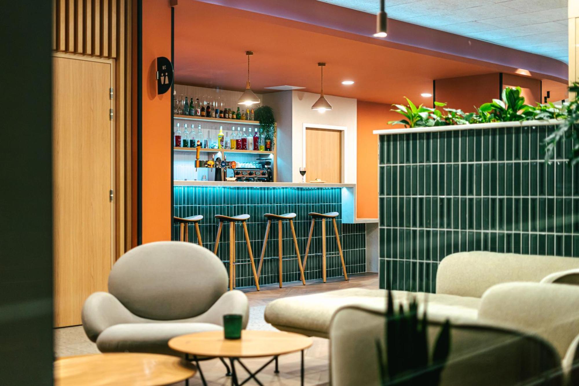 Kyriad Marseille Palais Des Congres - Velodrome - Ibis Styles A Partir Du 13 Mai 2025 Εξωτερικό φωτογραφία