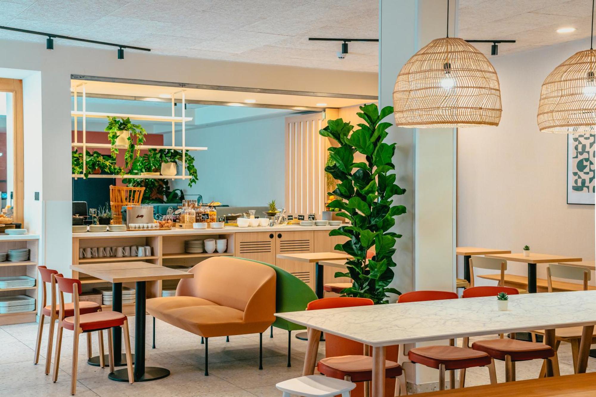 Kyriad Marseille Palais Des Congres - Velodrome - Ibis Styles A Partir Du 13 Mai 2025 Εξωτερικό φωτογραφία