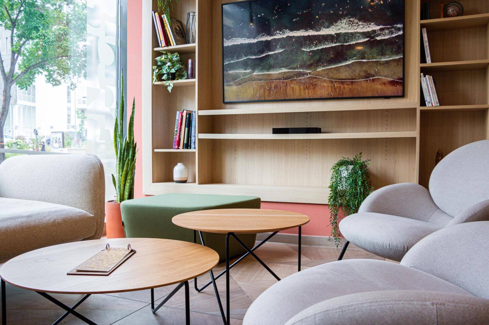 Kyriad Marseille Palais Des Congres - Velodrome - Ibis Styles A Partir Du 13 Mai 2025 Εξωτερικό φωτογραφία